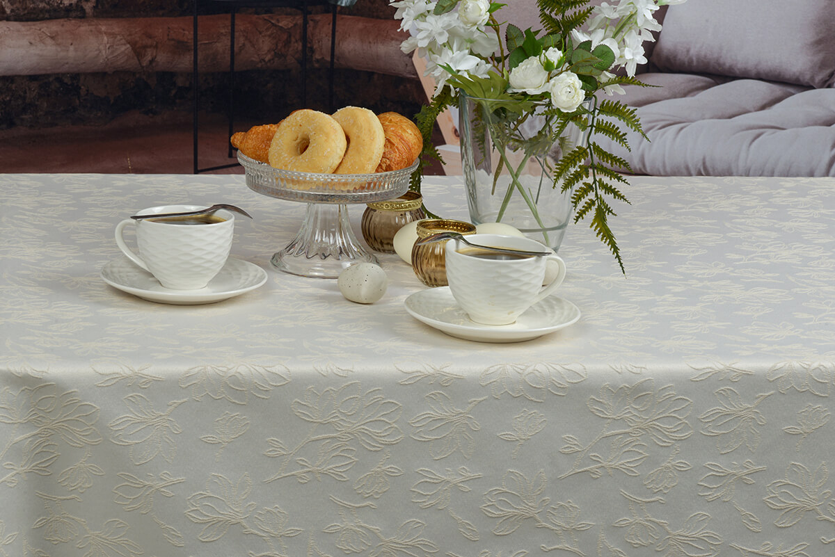 MAGNOLIA W NATURZE / 206621/PB / 0002 Z-3775